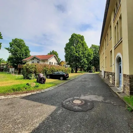 Lovely, Cozy, Close To Forest, Low-cost In